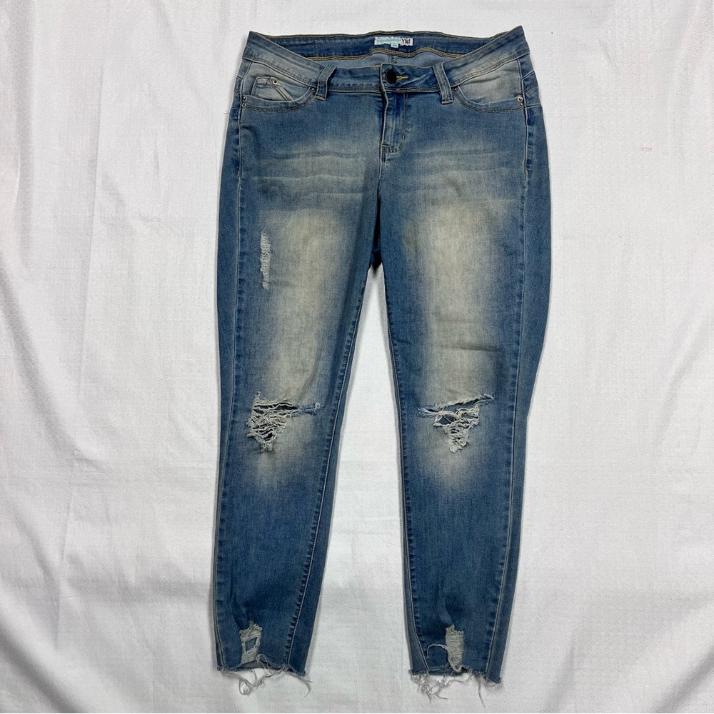 YMI ladies stone wash skinny jeans size 14